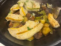 -万里闯关东铁锅炖菜馆(高新旗舰店)