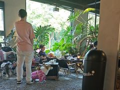 -J Create城市露营咖啡·简餐·宠物(上海动物园店)