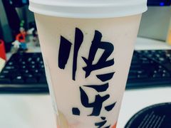 草莓桃子酪酪-LELECHA乐乐茶(美罗城店)