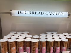 -顶东面包花园·生日蛋糕(太平店)