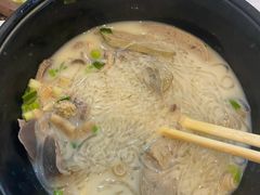 -鸭小妹鸭血粉丝(老门东店)