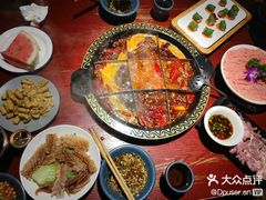-黄家码头老火锅(解放碑旗舰店)
