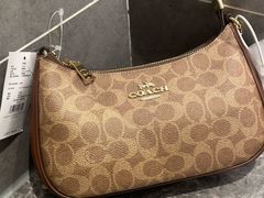 -COACH蔻驰(德基广场店)