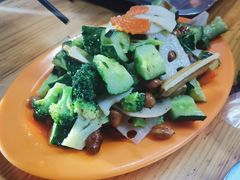 -九喜龙虾(凤城六路直营店)