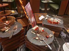 -东方红海鲜百汇(国际大厦店)