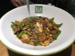 -费大厨辣椒炒肉(万家丽一店)