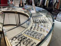 -精益眼镜·蔡司合作(徐东平价店)