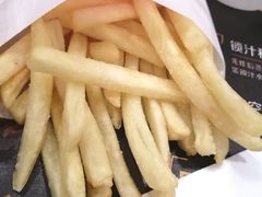 -麦当劳(花城大道华穗路店)