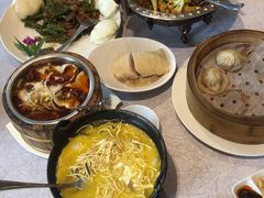-湖影中餐厅·南京金茂威斯汀大酒店