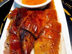 广式炭火古法烧鸭-一盐堂本帮菜(外滩店)