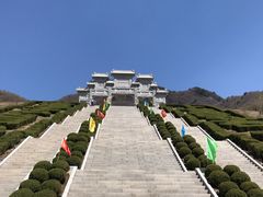 -九鼎铁刹山风景区