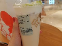 -喜茶(杭州滨江宝龙店)