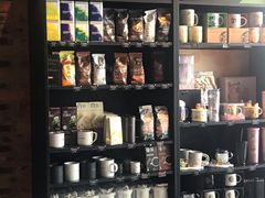 零售区-星巴克(吉林财富广场店)