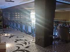 -浅深(世茂滨江精品店)