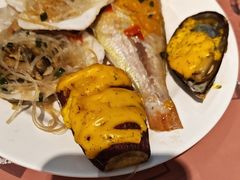 -四海一家自助餐(益田假日广场店)