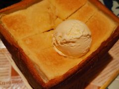 面包诱惑-绿茶餐厅(王府井永宁门店)