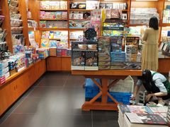 -西西弗书店&矢量咖啡(壹方购物中心店)