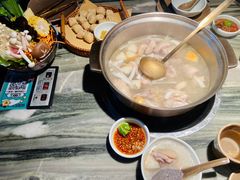 -大头椰·椰子鸡火锅(南宁万象城店)