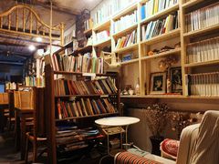 -斯多格书乡(北京大学畅春园店)