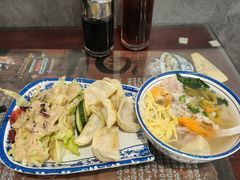 -长人馄饨铺(解放街店)