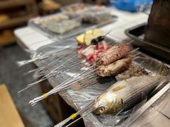 -喜悦小串丹东小黄牛海鲜烧烤大排档(民主广场店)