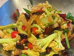 -神府路壹号·海鲜烧烤·砂锅粥·锅物(三坊七巷店)