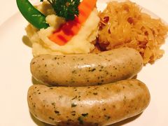-LENBACH兰巴赫西餐啤酒坊(大连东港店)