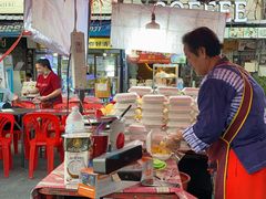 -芒果糯米饭摊子