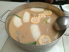-肥仔文澳门猪骨煲(南京西路店)