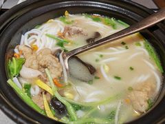 云南过桥米线-云海肴·汽锅鸡·云南菜(高德置地店)