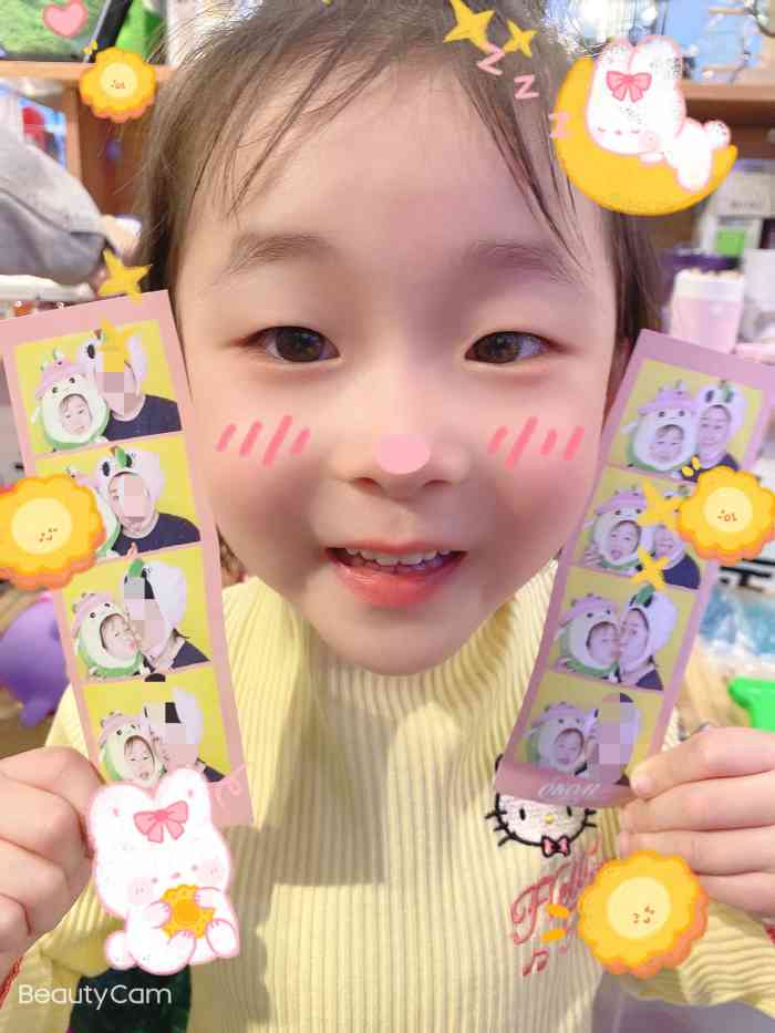 敲可爱首尔大头贴(红旗路万达店)-"很好的体验位置不错 周末也不会