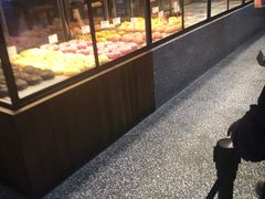 面包甜点陈列柜-LELECHA乐乐茶(上海五角场万达广场店)