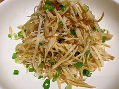 香葱拌笋衣-小大董·烤鸭(凤凰汇店)