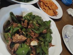 辣椒炒肉-肖记公安牛肉鱼杂馆· 省级非物质文化遗产(仁和路店)