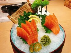 秒懂三文鱼-文三酒肆自助放题(新街口友谊广场店)