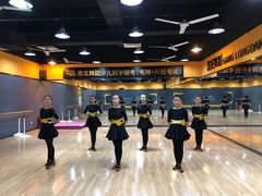 -港龙舞蹈·成人少儿舞蹈培训(深圳湾校区)