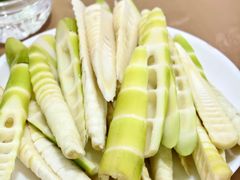 -黑竹沟新场牛肉火锅