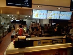 -麦当劳(南京路2店)