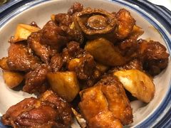 鲍鱼焖鸡-京味斋·北京烤鸭(北京南站洋桥店)