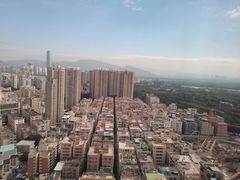 -卡罗酒店(东门晒布地铁站店)