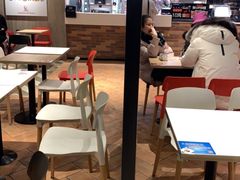 -肯德基(中纬店)