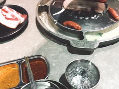 -哈哈碳都·牛肋条无限自助烤肉(台江万达店)