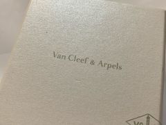 -梵克雅宝(国贸商城店)