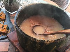 墨脱石锅鸡-敏珠拉姆藏餐·南京厨房(富春江东街店)