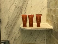 -上海滴水湖皇冠假日酒店