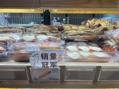 -小飞象面包公社(珠江路金鹰店)