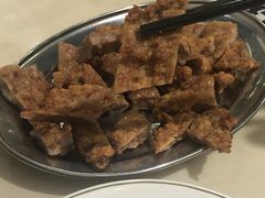 牛肉饼-美兰春记食店·龙舌坡红烧牛肉