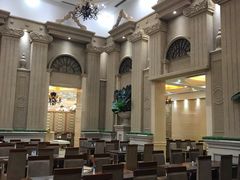 -山明水秀大饭店