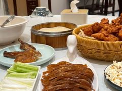 -梅利汴京烤鸭•开封豫菜地标店(东大街店)