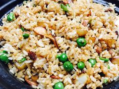 -蔼若春.传承三十年云南菜(金碧公园店)